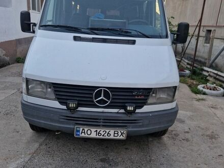 Коричневий Мерседес Sprinter, об'ємом двигуна 2.3 л та пробігом 500 тис. км за 7000 $, фото 1 на Automoto.ua