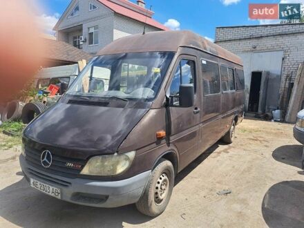 Коричневый Мерседес Sprinter, объемом двигателя 2.15 л и пробегом 1000 тыс. км за 5500 $, фото 1 на Automoto.ua
