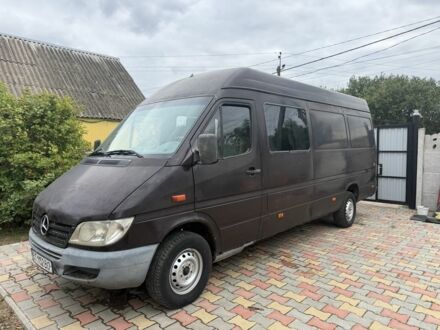 Коричневий Мерседес Sprinter, об'ємом двигуна 2.2 л та пробігом 400 тис. км за 5000 $, фото 1 на Automoto.ua