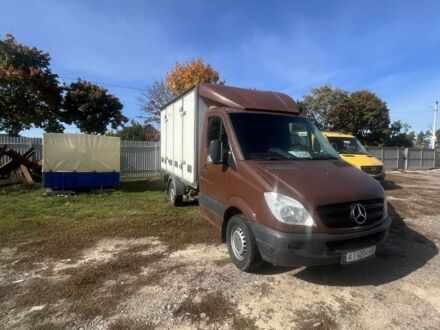 Коричневый Мерседес Sprinter, объемом двигателя 2.1 л и пробегом 628 тыс. км за 13042 $, фото 1 на Automoto.ua