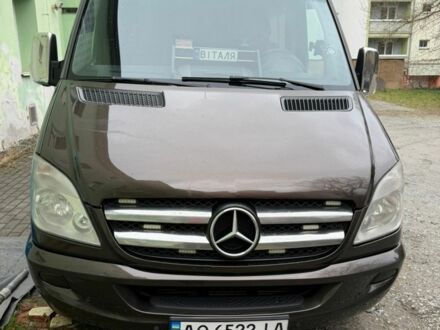 Коричневый Мерседес Sprinter, объемом двигателя 2.14 л и пробегом 405 тыс. км за 21800 $, фото 1 на Automoto.ua