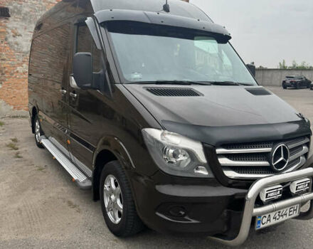 Коричневый Мерседес Sprinter, объемом двигателя 2.14 л и пробегом 385 тыс. км за 21300 $, фото 1 на Automoto.ua