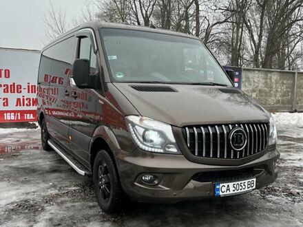 Коричневый Мерседес Sprinter, объемом двигателя 2.14 л и пробегом 109 тыс. км за 32900 $, фото 1 на Automoto.ua