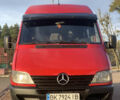 Красный Мерседес Sprinter, объемом двигателя 2.15 л и пробегом 270 тыс. км за 8000 $, фото 1 на Automoto.ua