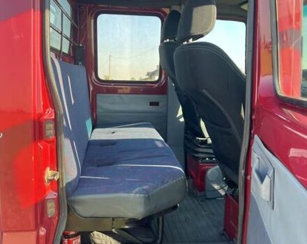 Червоний Мерседес Sprinter, об'ємом двигуна 2.87 л та пробігом 300 тис. км за 13800 $, фото 9 на Automoto.ua