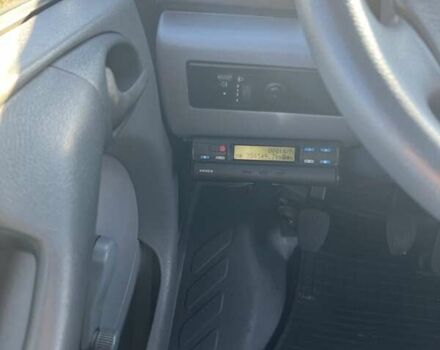 Червоний Мерседес Sprinter, об'ємом двигуна 2.87 л та пробігом 300 тис. км за 13800 $, фото 13 на Automoto.ua