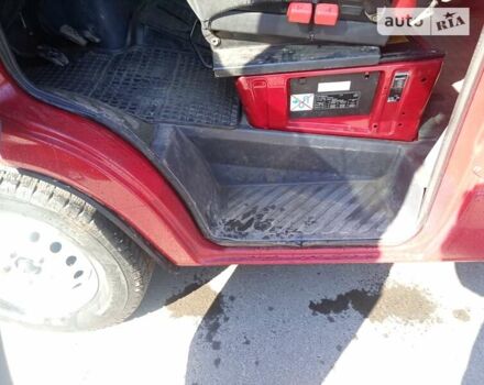 Красный Мерседес Sprinter, объемом двигателя 2.69 л и пробегом 283 тыс. км за 17500 $, фото 12 на Automoto.ua