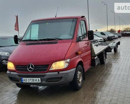 Красный Мерседес Sprinter, объемом двигателя 2.69 л и пробегом 677 тыс. км за 15900 $, фото 1 на Automoto.ua