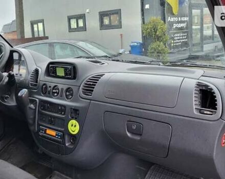 Красный Мерседес Sprinter, объемом двигателя 2.69 л и пробегом 677 тыс. км за 15900 $, фото 15 на Automoto.ua