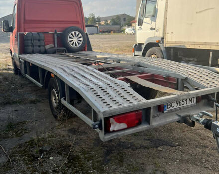Красный Мерседес Sprinter, объемом двигателя 2.15 л и пробегом 500 тыс. км за 14999 $, фото 2 на Automoto.ua