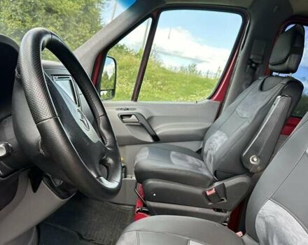 Красный Мерседес Sprinter, объемом двигателя 2.2 л и пробегом 323 тыс. км за 17800 $, фото 10 на Automoto.ua