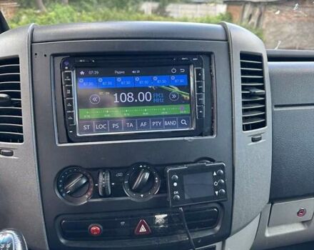 Красный Мерседес Sprinter, объемом двигателя 2.2 л и пробегом 323 тыс. км за 17800 $, фото 15 на Automoto.ua