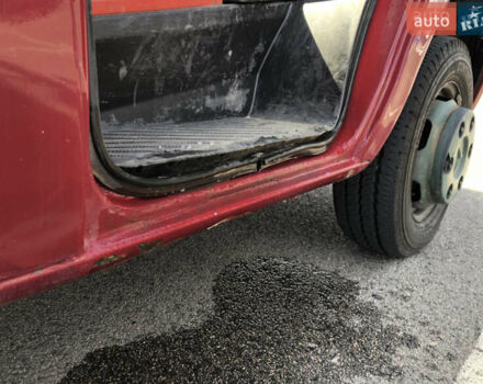 Красный Мерседес Sprinter, объемом двигателя 0 л и пробегом 210 тыс. км за 10000 $, фото 7 на Automoto.ua