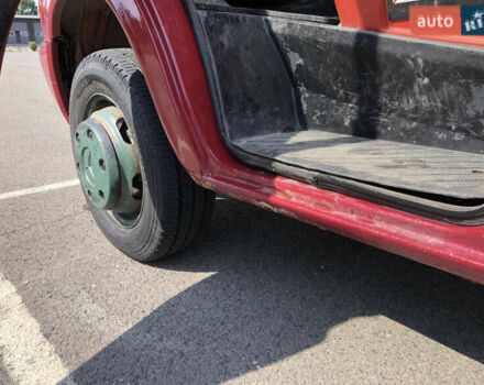 Красный Мерседес Sprinter, объемом двигателя 0 л и пробегом 210 тыс. км за 10000 $, фото 9 на Automoto.ua