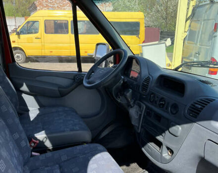 Червоний Мерседес Sprinter, об'ємом двигуна 2.69 л та пробігом 316 тис. км за 19300 $, фото 6 на Automoto.ua