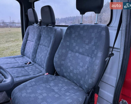 Червоний Мерседес Sprinter, об'ємом двигуна 2.69 л та пробігом 317 тис. км за 19300 $, фото 8 на Automoto.ua