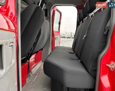 Червоний Мерседес Sprinter, об'ємом двигуна 2.2 л та пробігом 196 тис. км за 21800 $, фото 24 на Automoto.ua