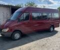 Красный Мерседес Sprinter, объемом двигателя 2.2 л и пробегом 380 тыс. км за 7200 $, фото 1 на Automoto.ua