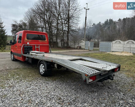 Красный Мерседес Sprinter, объемом двигателя 2.2 л и пробегом 550 тыс. км за 15000 $, фото 3 на Automoto.ua