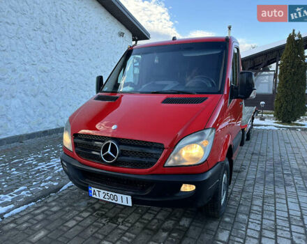 Червоний Мерседес Sprinter, об'ємом двигуна 3 л та пробігом 700 тис. км за 19000 $, фото 5 на Automoto.ua