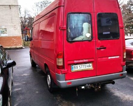 Красный Мерседес Sprinter, объемом двигателя 2.87 л и пробегом 650 тыс. км за 4600 $, фото 5 на Automoto.ua