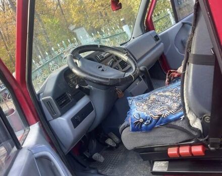 Червоний Мерседес Sprinter, об'ємом двигуна 2.87 л та пробігом 520 тис. км за 7100 $, фото 4 на Automoto.ua