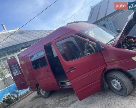 Червоний Мерседес Sprinter, об'ємом двигуна 2.87 л та пробігом 520 тис. км за 7100 $, фото 1 на Automoto.ua