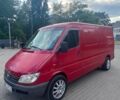 Красный Мерседес Sprinter, объемом двигателя 2.15 л и пробегом 380 тыс. км за 7000 $, фото 3 на Automoto.ua