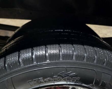 Червоний Мерседес Sprinter, об'ємом двигуна 2.1 л та пробігом 644 тис. км за 14200 $, фото 7 на Automoto.ua