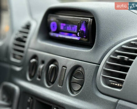 Мерседес Sprinter 2003 у Камінь-Каширський на Automoto.ua Червоний Мерседес Sprinter, об'ємом двигуна 2.2 л та пробігом 417 тис. км за 9500 $, фото 15 на Automoto.ua