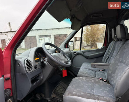 Мерседес Sprinter 2003 в Камень-Каширский на Automoto.ua Красный Мерседес Sprinter, объемом двигателя 2.15 л и пробегом 417 тыс. км за 9500 $, фото 26 на Automoto.ua