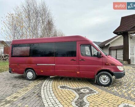 Красный Мерседес Sprinter, объемом двигателя 2.7 л и пробегом 600 тыс. км за 5500 $, фото 10 на Automoto.ua
