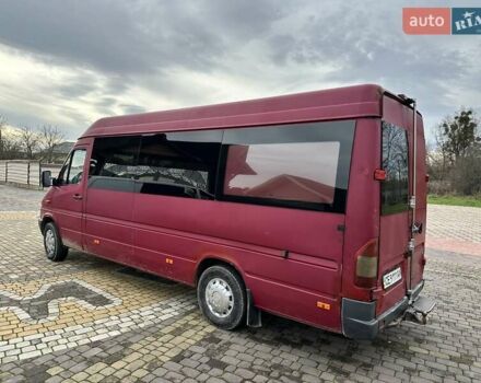 Красный Мерседес Sprinter, объемом двигателя 2.7 л и пробегом 600 тыс. км за 5500 $, фото 8 на Automoto.ua