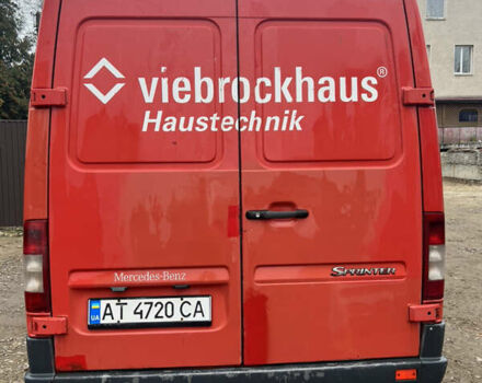 Червоний Мерседес Sprinter, об'ємом двигуна 2.1 л та пробігом 416 тис. км за 5200 $, фото 9 на Automoto.ua