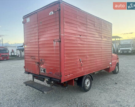 Червоний Мерседес Sprinter, об'ємом двигуна 0 л та пробігом 909 тис. км за 5500 $, фото 14 на Automoto.ua