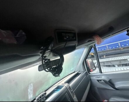 Красный Мерседес Sprinter, объемом двигателя 2.1 л и пробегом 300 тыс. км за 10500 $, фото 8 на Automoto.ua