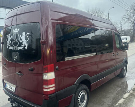 Красный Мерседес Sprinter, объемом двигателя 2.15 л и пробегом 430 тыс. км за 10000 $, фото 15 на Automoto.ua