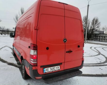 Красный Мерседес Sprinter, объемом двигателя 2.1 л и пробегом 398 тыс. км за 14500 $, фото 5 на Automoto.ua
