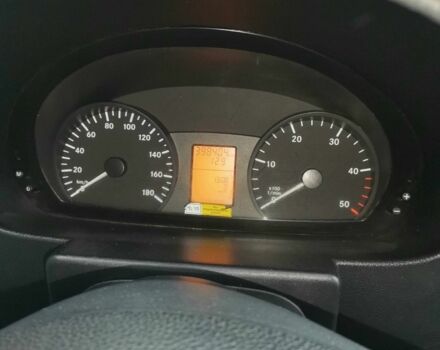 Красный Мерседес Sprinter, объемом двигателя 2.1 л и пробегом 398 тыс. км за 14500 $, фото 10 на Automoto.ua