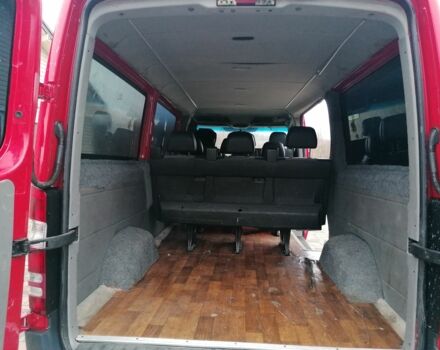 Червоний Мерседес Sprinter, об'ємом двигуна 2.1 л та пробігом 380 тис. км за 11800 $, фото 6 на Automoto.ua