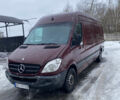Красный Мерседес Sprinter, объемом двигателя 2.14 л и пробегом 650 тыс. км за 8100 $, фото 1 на Automoto.ua