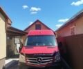Красный Мерседес Sprinter, объемом двигателя 2.14 л и пробегом 325 тыс. км за 16999 $, фото 1 на Automoto.ua