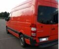 Красный Мерседес Sprinter, объемом двигателя 2.2 л и пробегом 375 тыс. км за 15300 $, фото 2 на Automoto.ua