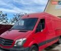 Красный Мерседес Sprinter, объемом двигателя 2.14 л и пробегом 353 тыс. км за 13500 $, фото 1 на Automoto.ua