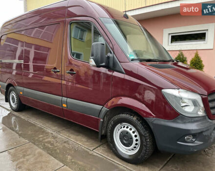Красный Мерседес Sprinter, объемом двигателя 3.2 л и пробегом 280 тыс. км за 24000 $, фото 11 на Automoto.ua