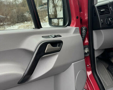 Красный Мерседес Sprinter, объемом двигателя 2.2 л и пробегом 242 тыс. км за 20500 $, фото 11 на Automoto.ua