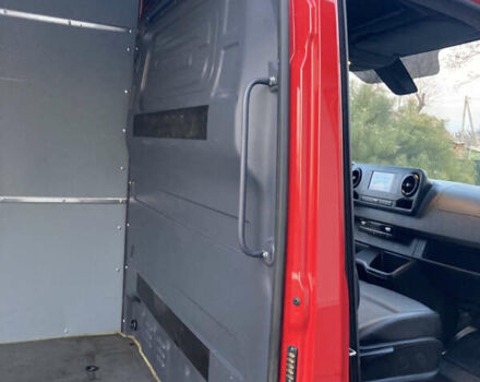 Красный Мерседес Sprinter, объемом двигателя 2.14 л и пробегом 364 тыс. км за 22900 $, фото 22 на Automoto.ua