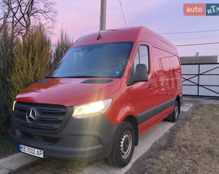 Красный Мерседес Sprinter, объемом двигателя 2.14 л и пробегом 364 тыс. км за 22900 $, фото 12 на Automoto.ua
