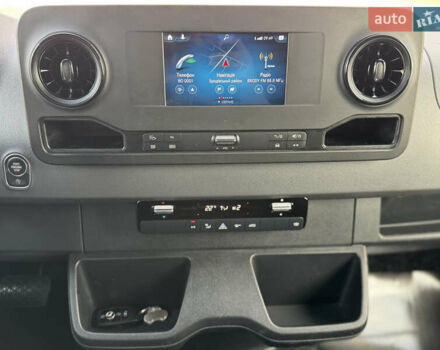 Червоний Мерседес Sprinter, об'ємом двигуна 0 л та пробігом 227 тис. км за 28950 $, фото 18 на Automoto.ua