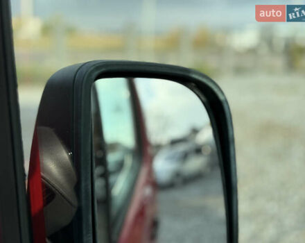 Червоний Мерседес Sprinter, об'ємом двигуна 0 л та пробігом 227 тис. км за 28950 $, фото 26 на Automoto.ua